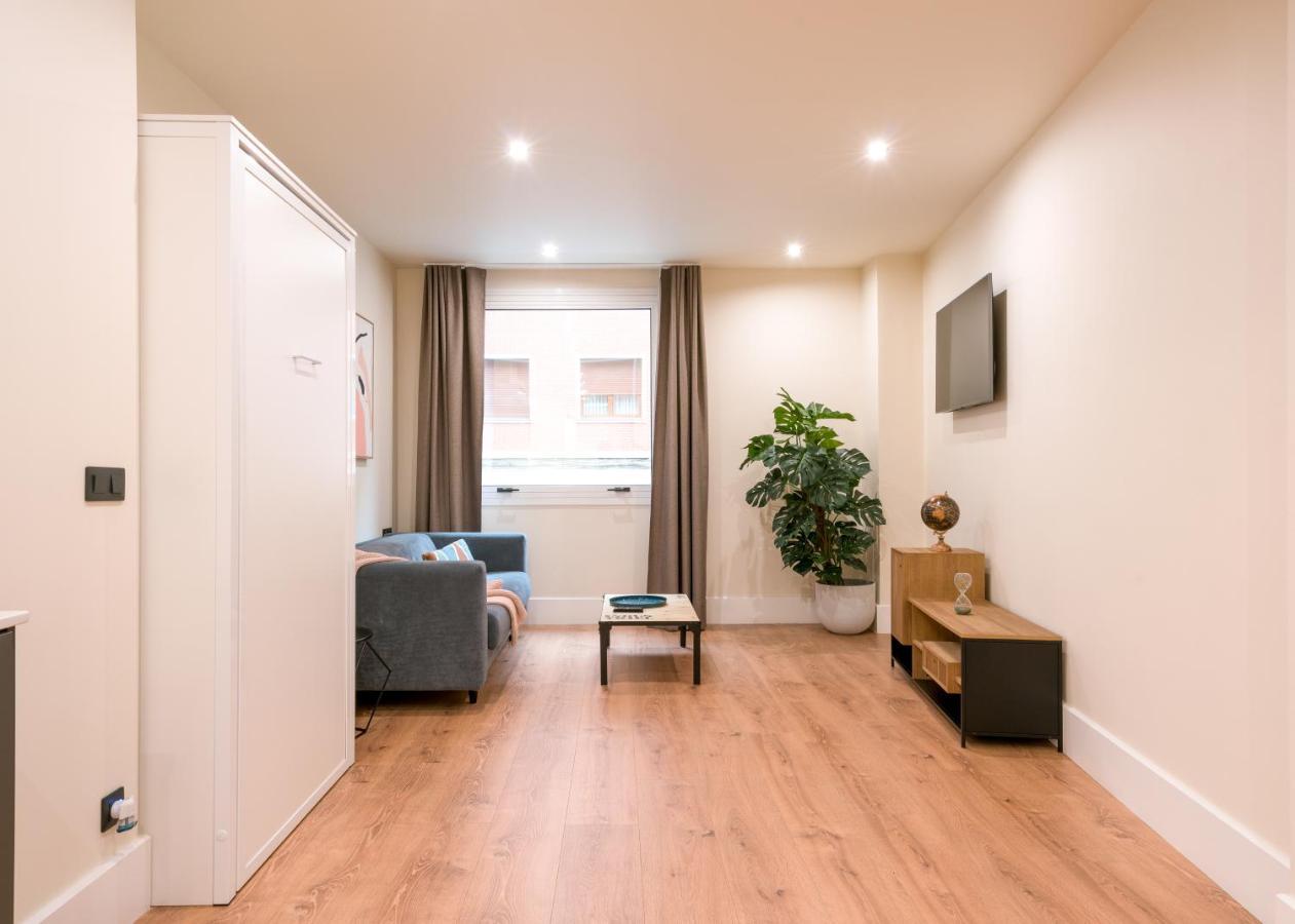 Bilbao Riverside By Staynn Apartments Bagian luar foto
