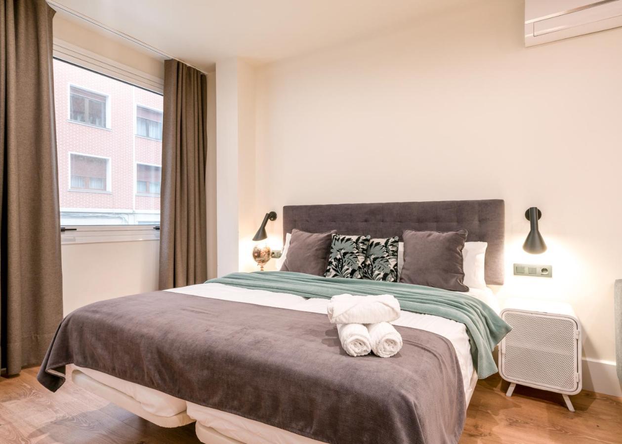 Bilbao Riverside By Staynn Apartments Bagian luar foto